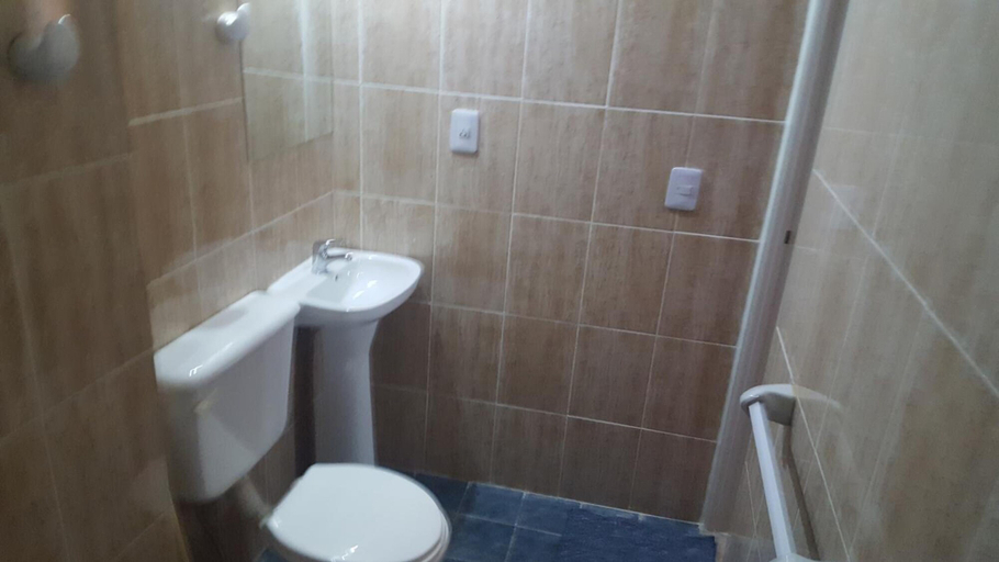 Bathroom 4, El Porteño, Distrito Federal