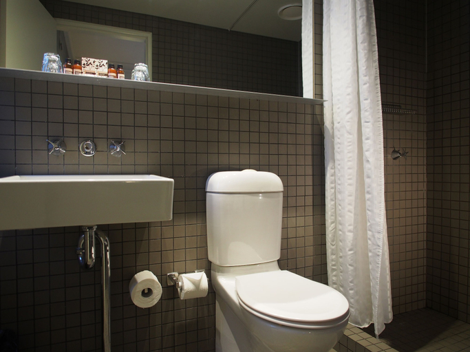 Bathroom 4, Kirketon Hotel Sydney, Sydney