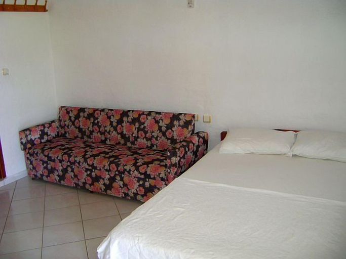 Room 3, Cesur Pansiyon, Kemer