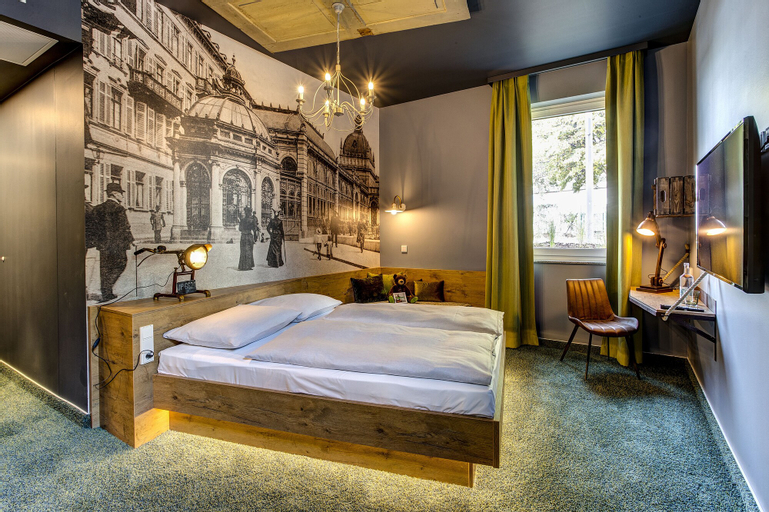 Bedroom 10
