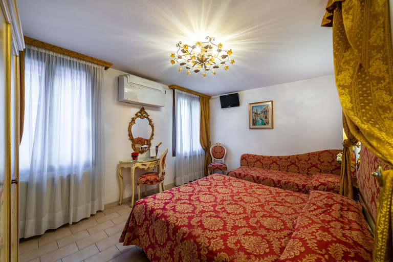 Bedroom 2, Hotel Al Vagon, Venezia