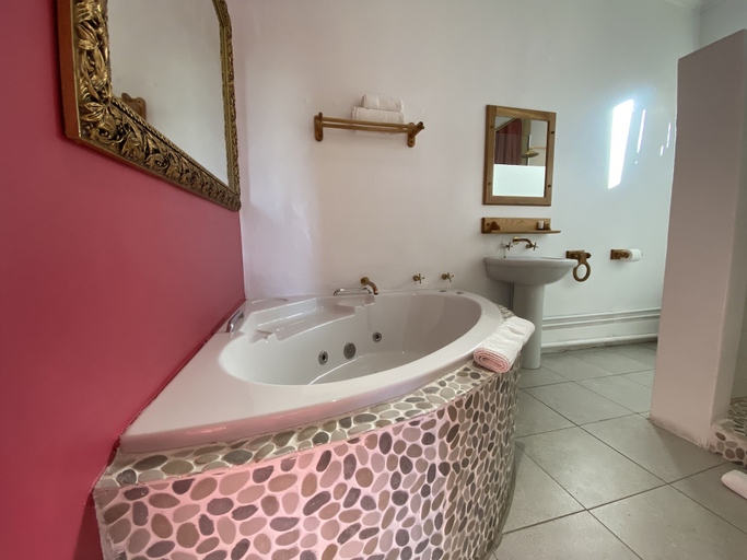 Bathroom 4, The Welgemoed Guest House, City of Cape Town