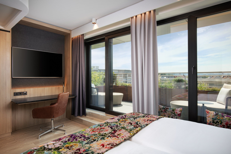 Bedroom 14