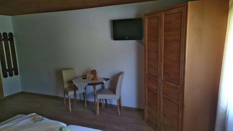 Bedroom 2, Denggenhof - Bed and Breakfast, Kufstein