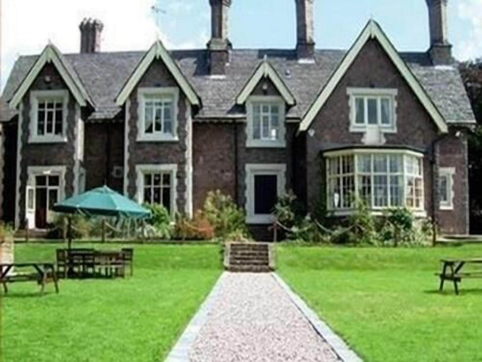 Others 1, The Hunting Lodge, Leicestershire