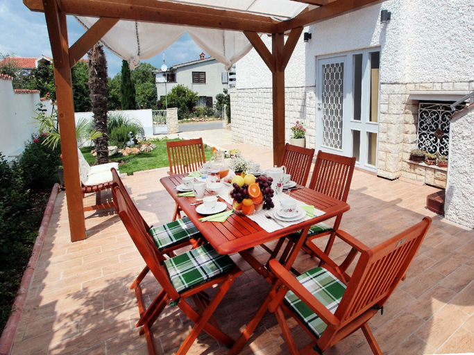 Others 5, Apartment Biba Banjole / Three Bedrooms A2 6+1, Medulin