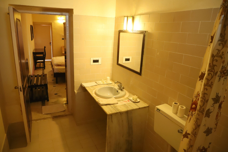 Bathroom 4, Himmatgarh Palace, Jaisalmer