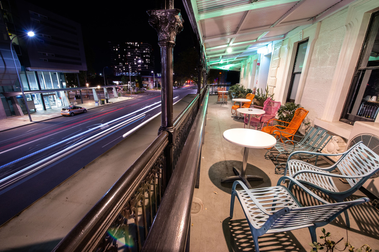 Food & Drinks 5, The Franklin Hotel, Adelaide