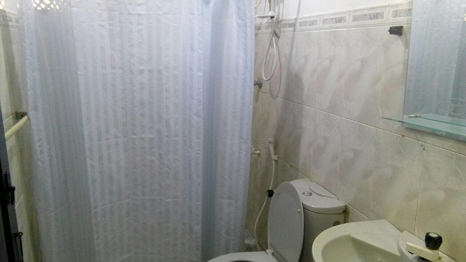 Bathroom, Ancient Villa, Dambulla