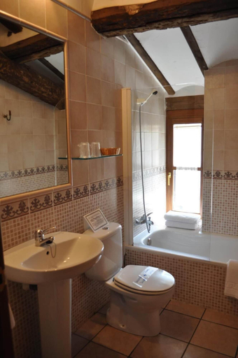 Bathroom 3, La Cuculla, La Rioja