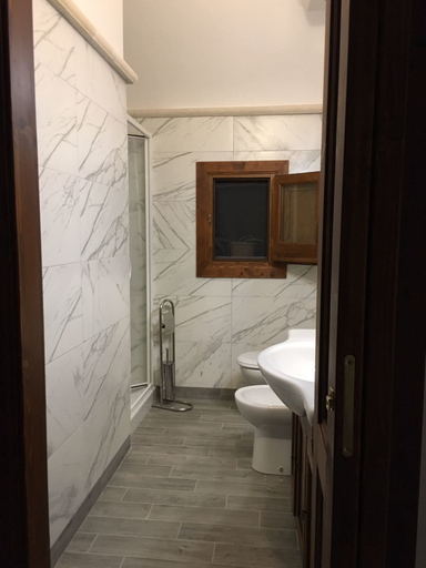 Bathroom 5, San Leonardo Casa Vacanze, Taranto