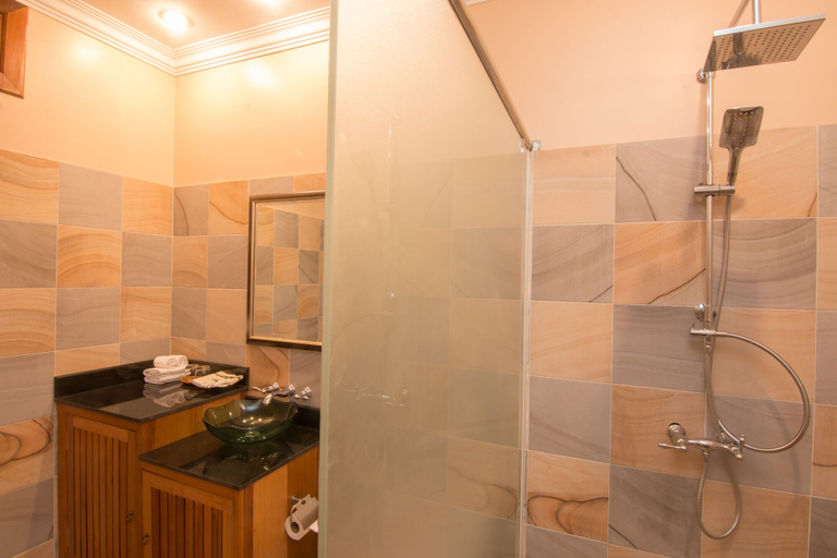 Bathroom 5, BB Angkor Residence, Siem Reap