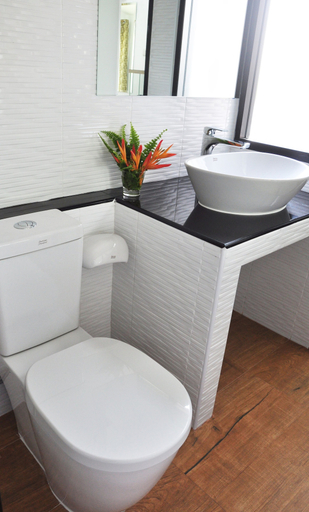 Bathroom 5, Family House Zen Boutique Resort, Pai