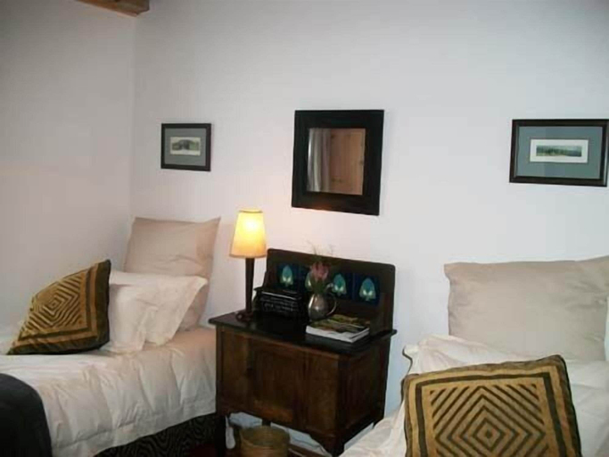 Bedroom 2, Bartholomew's Loft, Cacadu