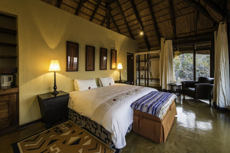Bedroom 3, Tshwene Lodge, Waterberg