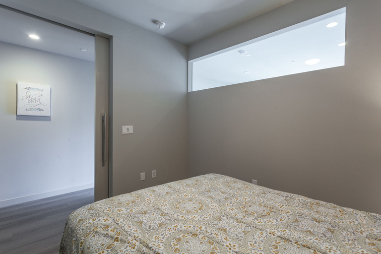 Bedroom 3, Tripbz Olive Suites, Los Angeles