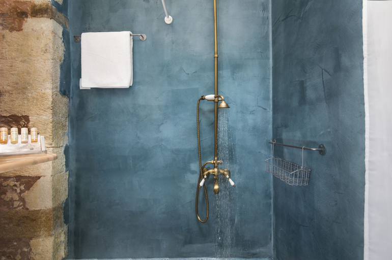 Bathroom 5, Dream Art Studios, Crete