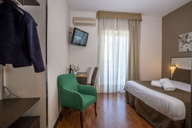 Bedroom 3, La Pergola, Napoli