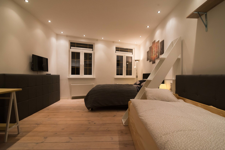 Others 5, City house 4 bedrooms, Antwerpen