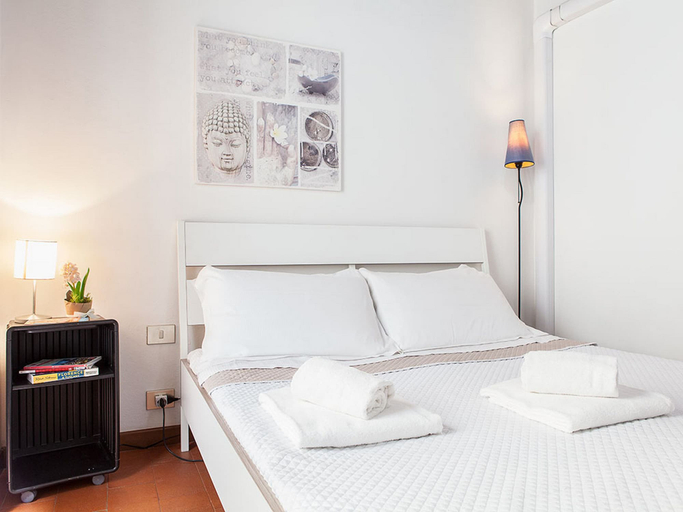 Room 4, Chiasso degli Armati Apartment, Florence
