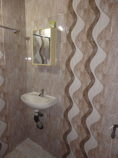 Bathroom 5, Honolulu Home, Ernakulam