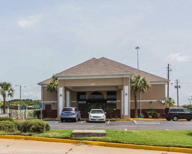Quality Inn & Suites North Montgomery, Montgomery