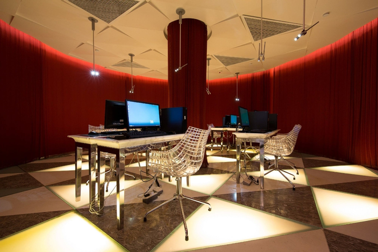 Business Facilities 26