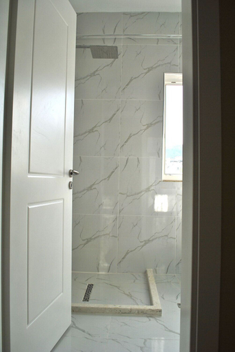 Bathroom, Hotel Frojd, Lezhës