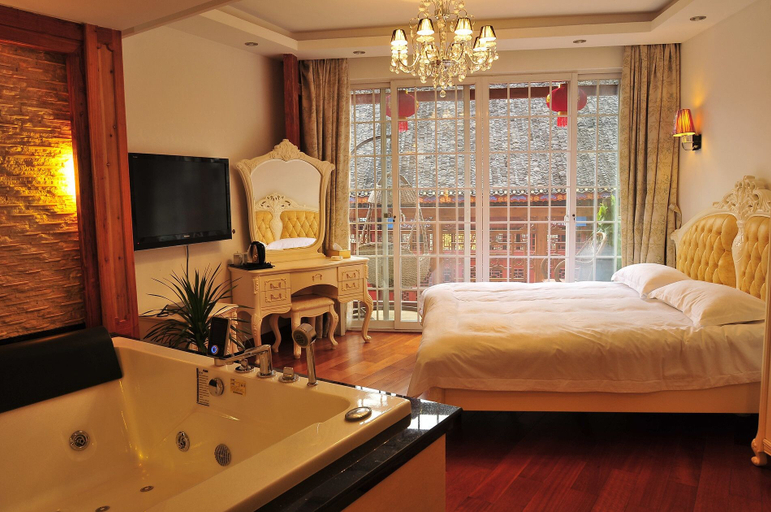 Bedroom 2, Bamboo House Resort, Guilin