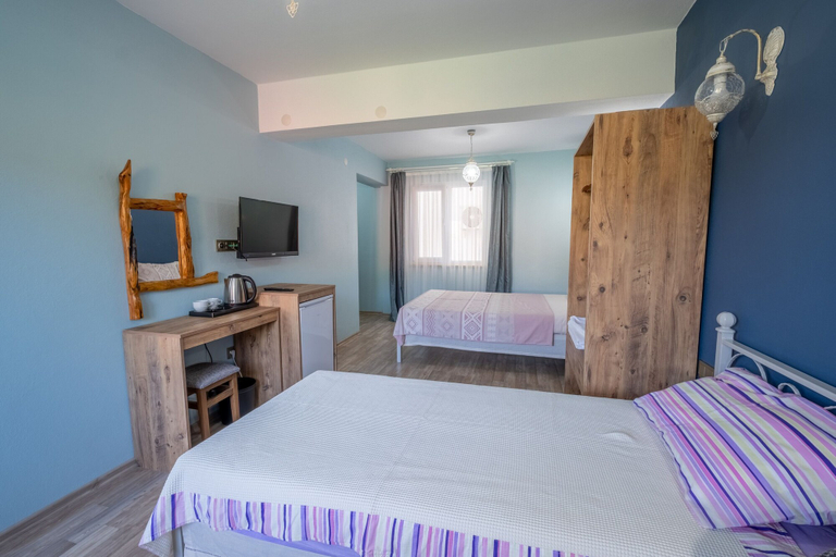 Bedroom 2, Sahika Konuk Evi, Gökçeada