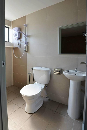 Bathroom, Swiss Cottage Hotel, Kuala Lumpur