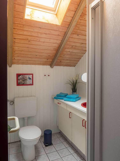 Bathroom 3, Juwel Feriendorf - Reihenhaus Sören, Schleswig-Flensburg