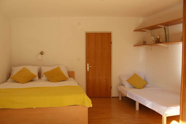 Bedroom 3, Beach Apartment Jakobus, Lumbarda
