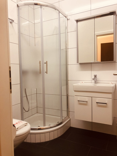 Bathroom 5, INSIDE FIVE City Apartments, Zürich