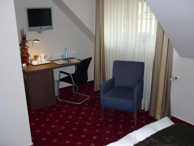 Bedroom 3, Isselhorster Landhaus, Gütersloh
