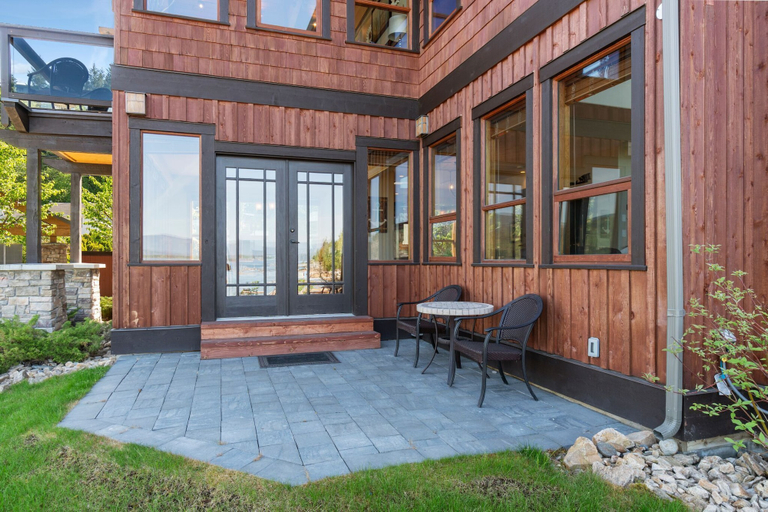 Exterior & Views 2, Carmel Beach Private Lodges, Columbia-Shuswap