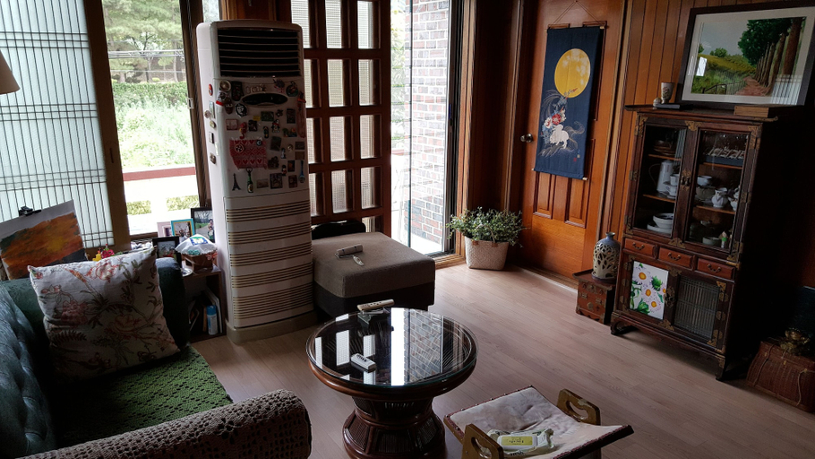 Others 1, Camino B&B, Changwon