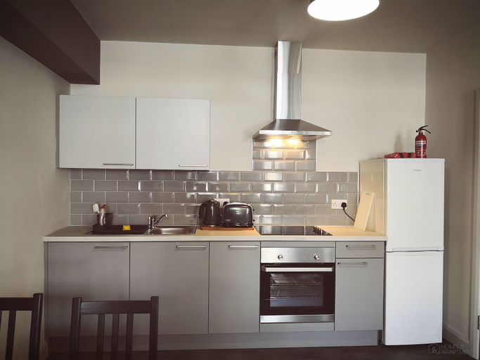 Others 5, Homely Serviced Apartments - Figtree, Sheffield