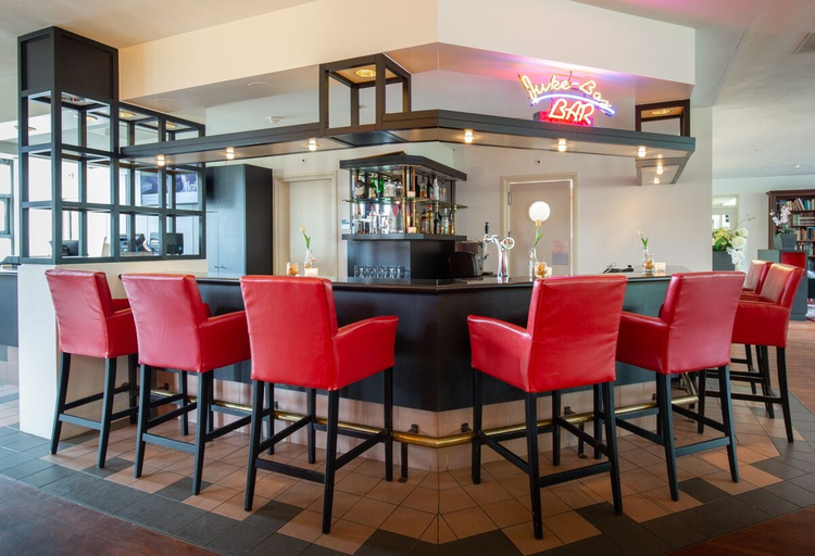 Food & Drinks 5, Bastion Hotel Leiden Oegstgeest, Oegstgeest