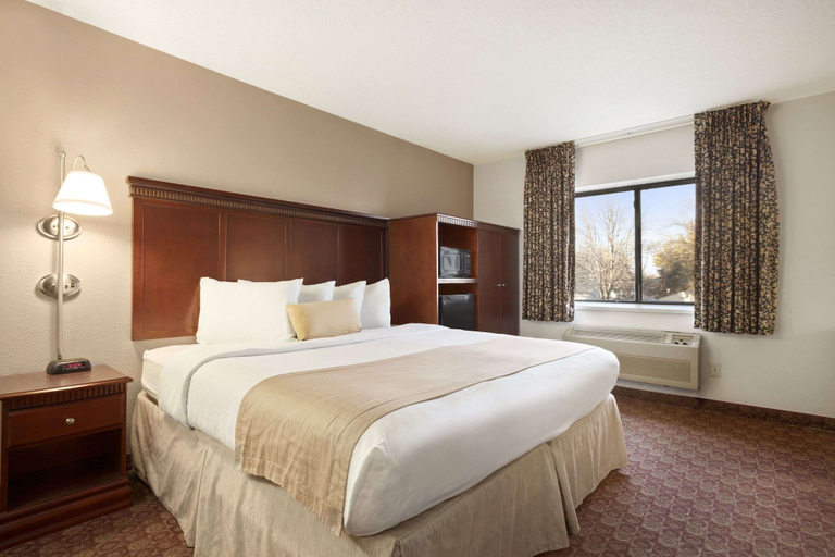 Bedroom 2, Baymont by Wyndham Sioux Falls, Minnehaha