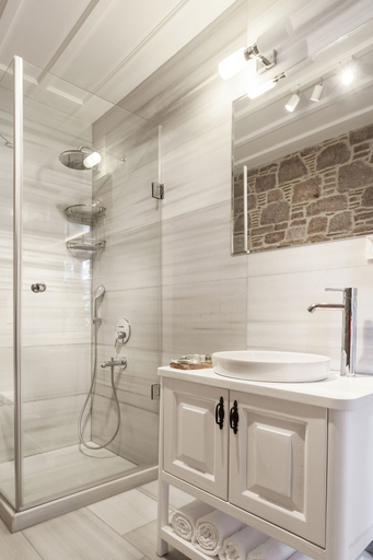 Bathroom 4, Cunda Piano Otel, Ayvalık