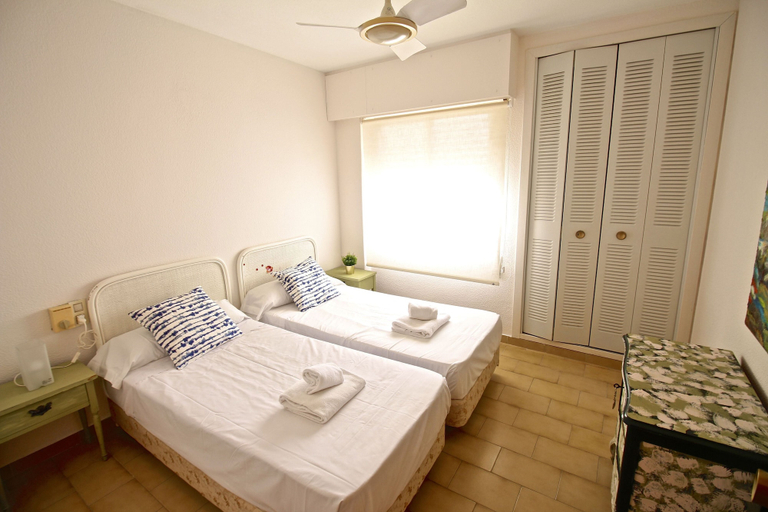 Bedroom 2, Apartamento Mistral Beach, Alicante