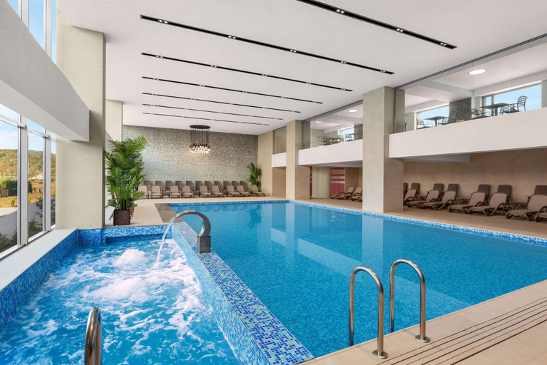 Sport & Beauty 2, Ramada by Wyndham Targu JIU, Targu Jiu