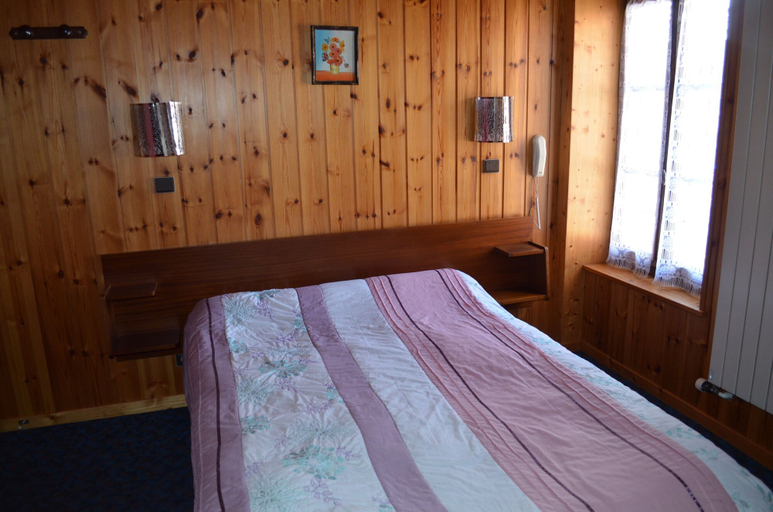 Bedroom 5, les touristes, Haute-Savoie