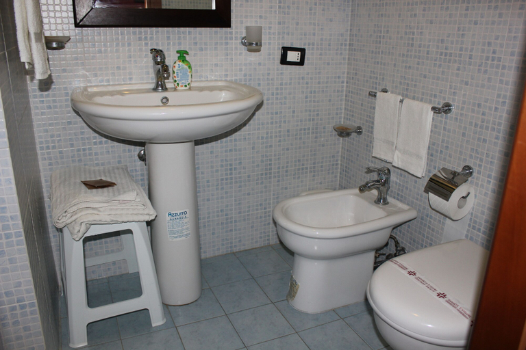 Bathroom 4, B&B Ulivo, Palermo