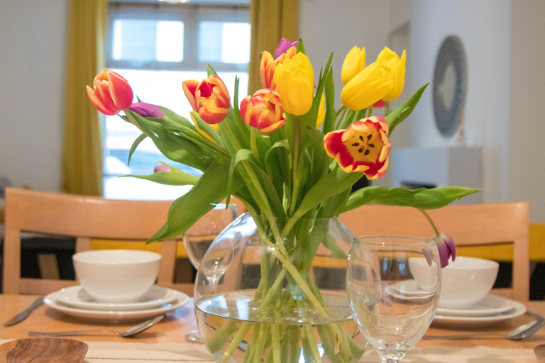 Food & Drinks 4, Thorne House, Caerphilly