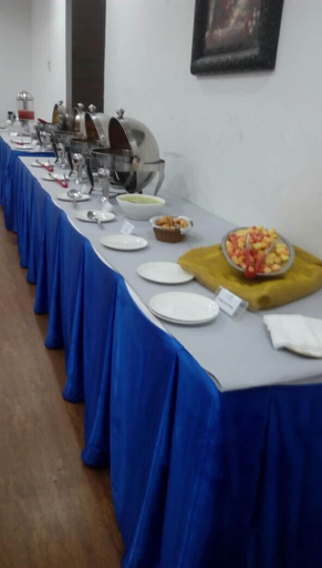 Food & Drinks 5, Landmark Pallavaa Beach Resort, Kancheepuram