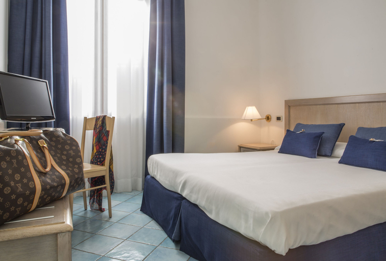 Bedroom 3, Hotel Cerere, Salerno