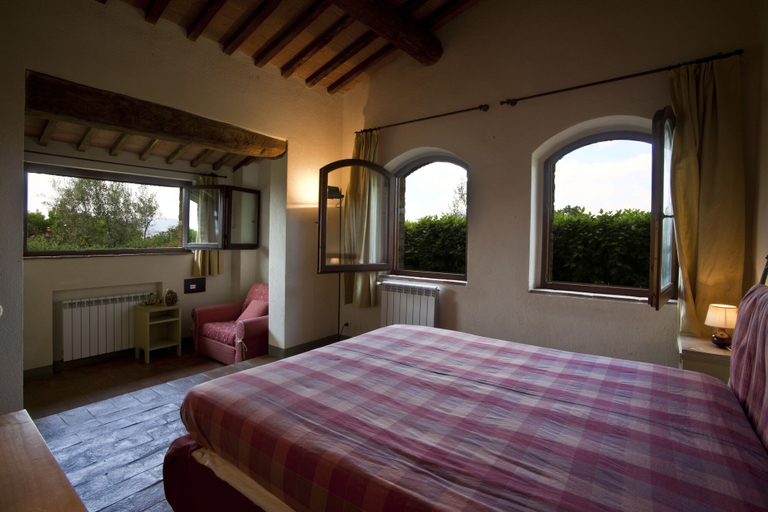 Bedroom 3, Podere il Pino, Siena