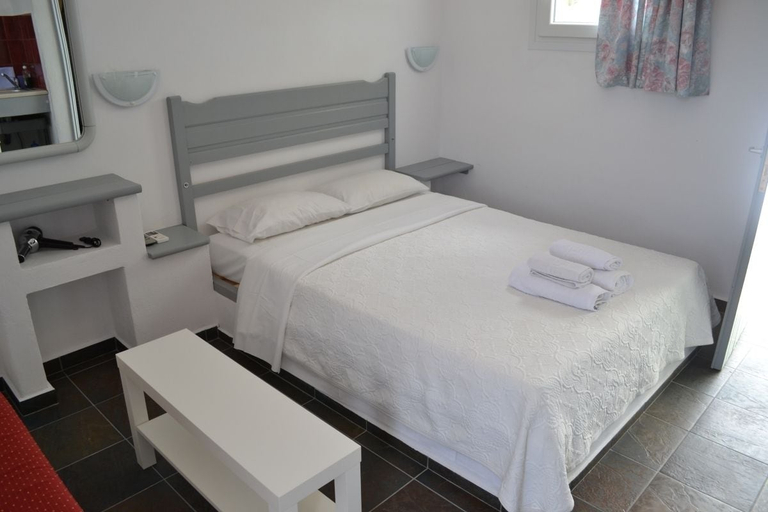 Bedroom 3, Panorama Studios, Central Greece
